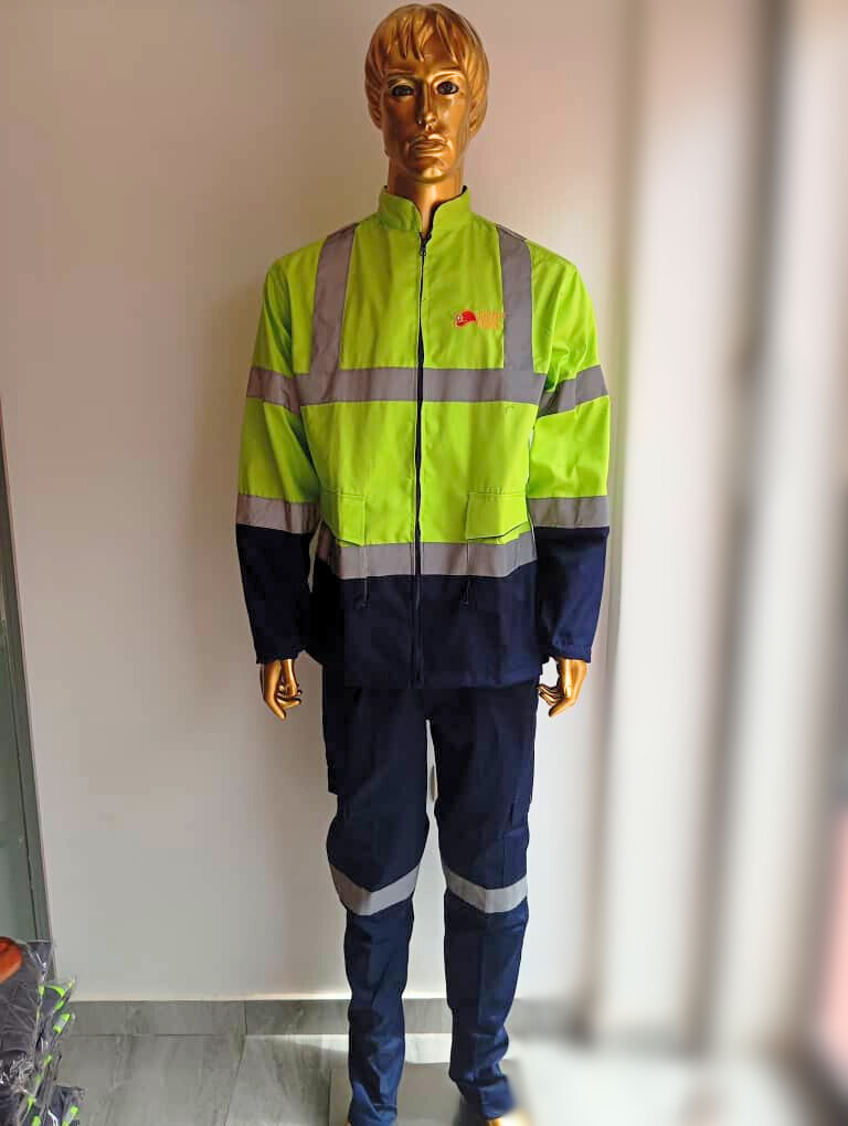 Tenue industrielle